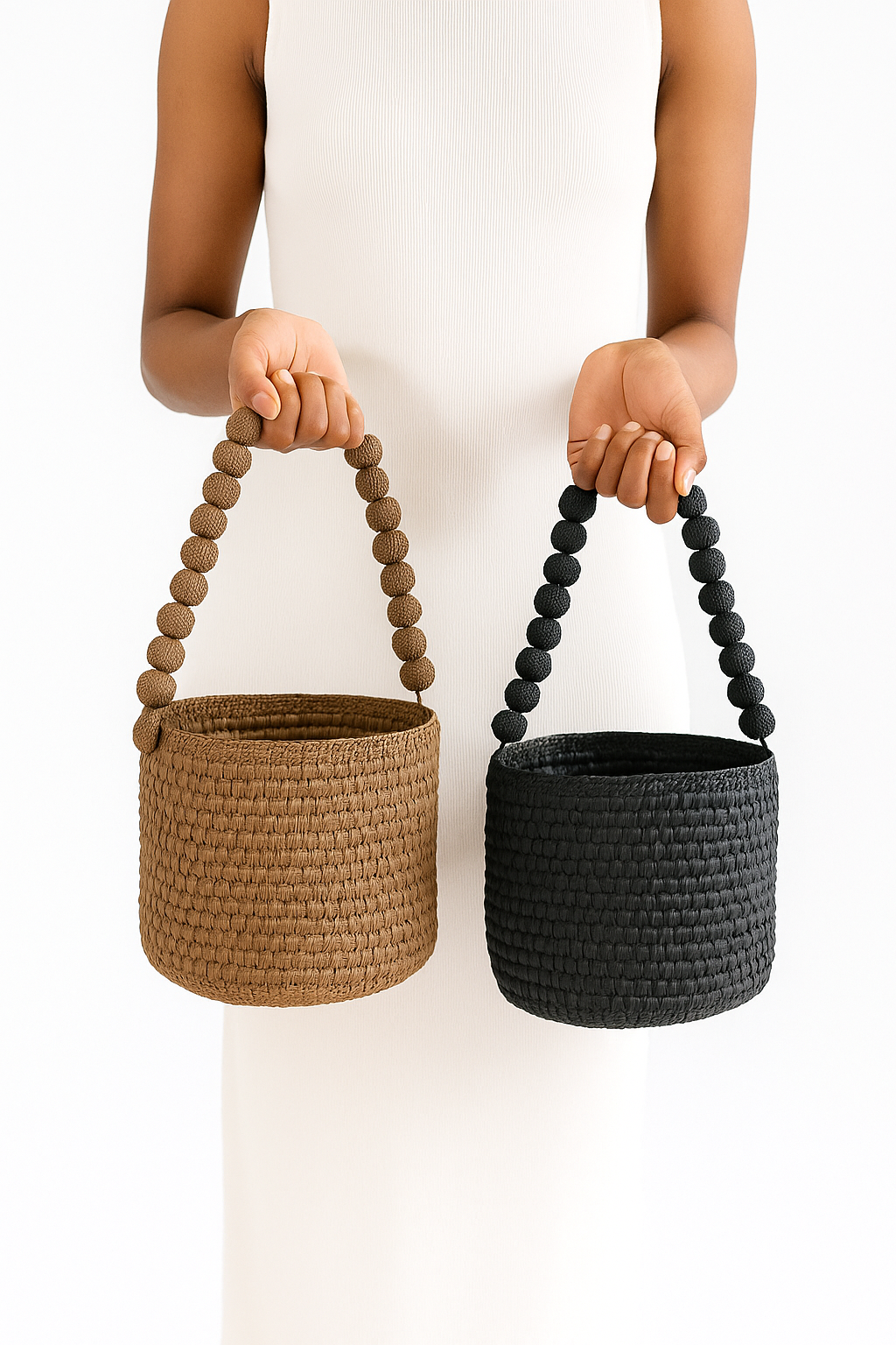 Flat-Bottom Bucket bag w/ chunky beaded handle