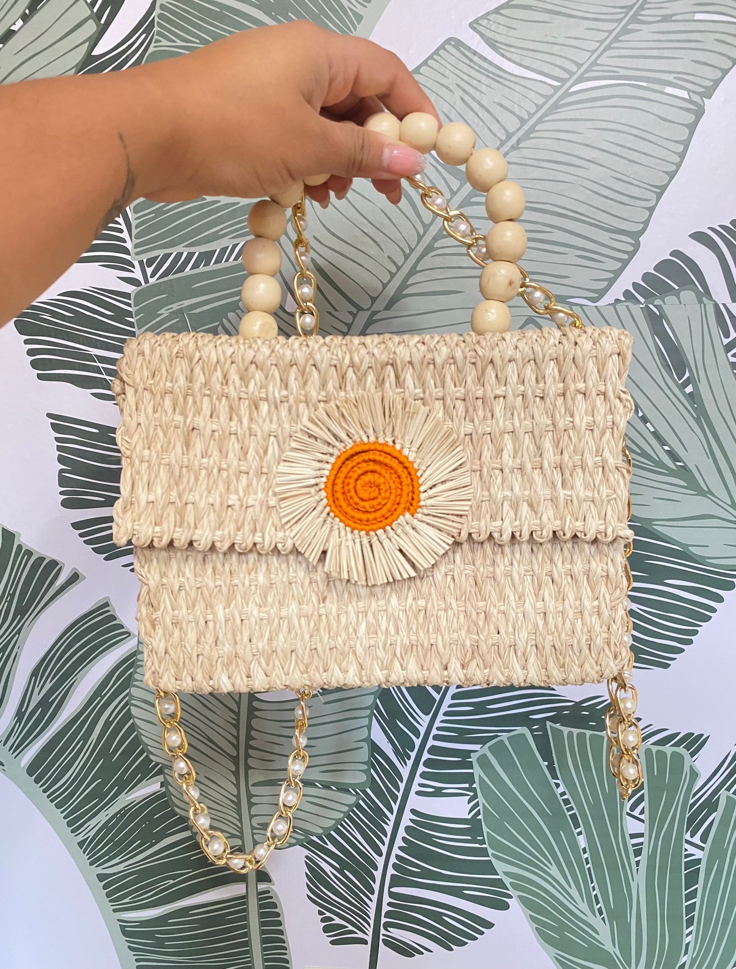 Summer crossbody bag with sacred heart